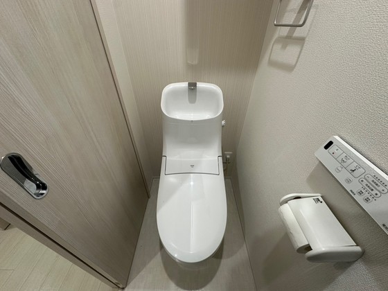 月光江波東四番館