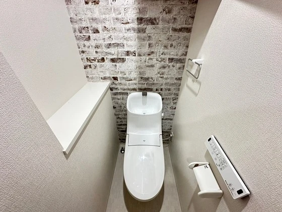 月光江波東四番館