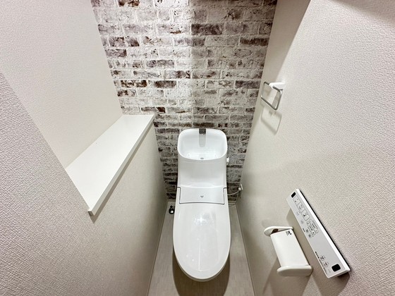 月光江波東四番館