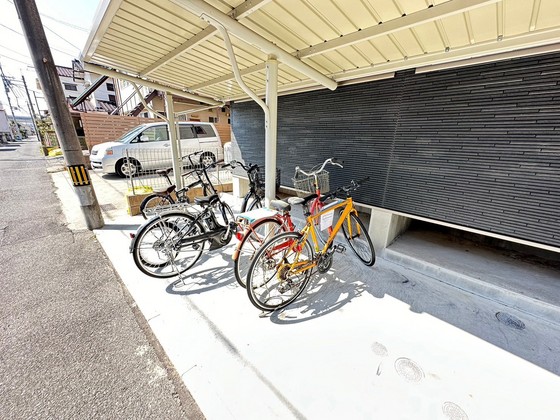 月光江波東四番館