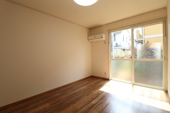 コスメティックスオオフク F棟