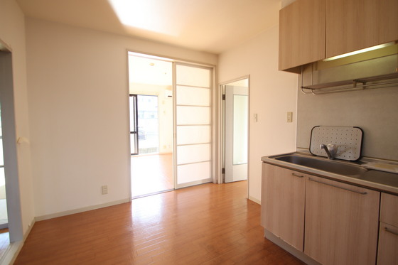 モトリス・光町 B棟