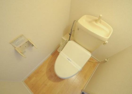 レオパレスフレア駅元町