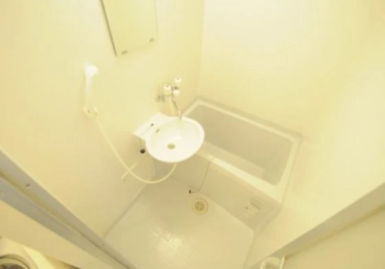 レオパレスフレア駅元町