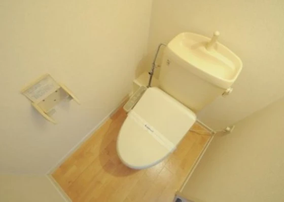 レオパレスフレア駅元町