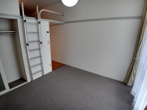 レオパレスフレア駅元町