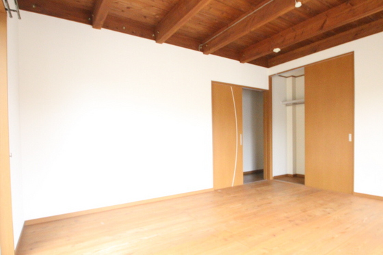 Woody court祇園 B館