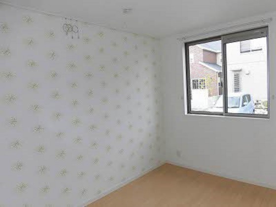 ラ・パーチェ ナガオカ E棟