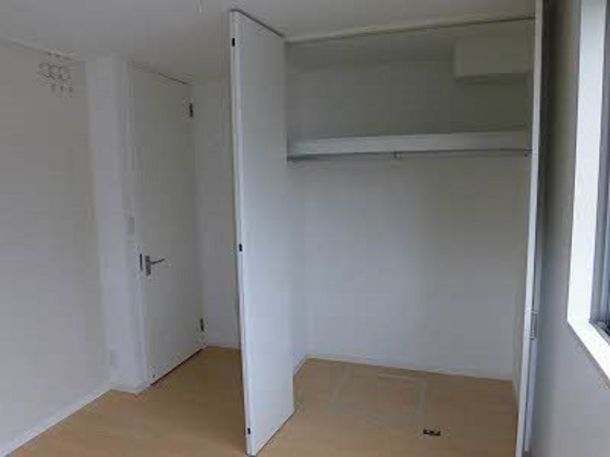 ラ・パーチェ ナガオカ E棟