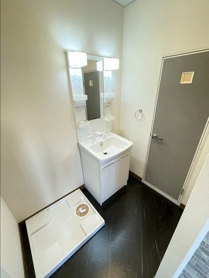 雨あがりの虹 A棟