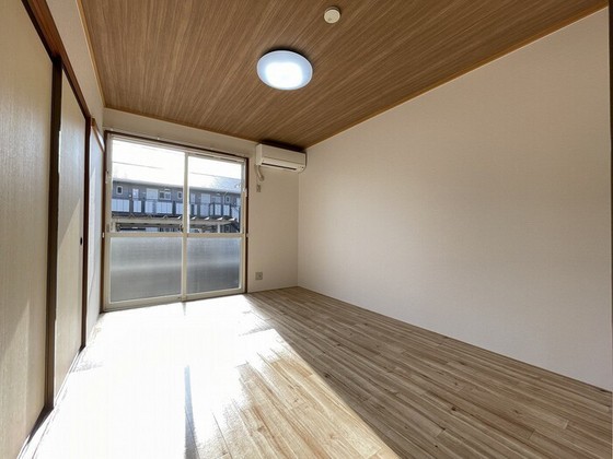 雨あがりの虹 A棟