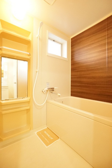 雨あがりの虹 A棟