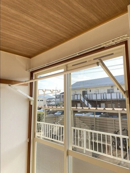 雨あがりの虹 A棟