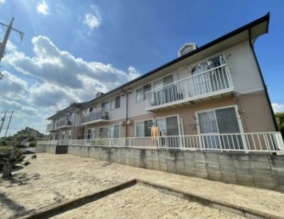 雨あがりの虹 A棟