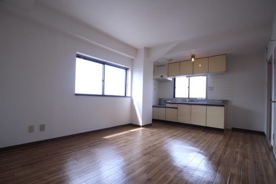 伊藤マンション