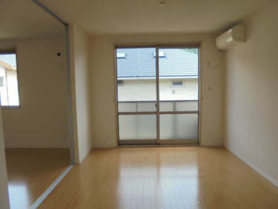 ソレアード操山 D棟