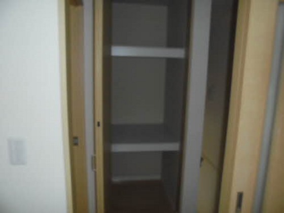 ソレアード操山 D棟