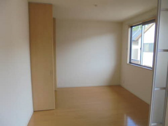 ソレアード操山 D棟