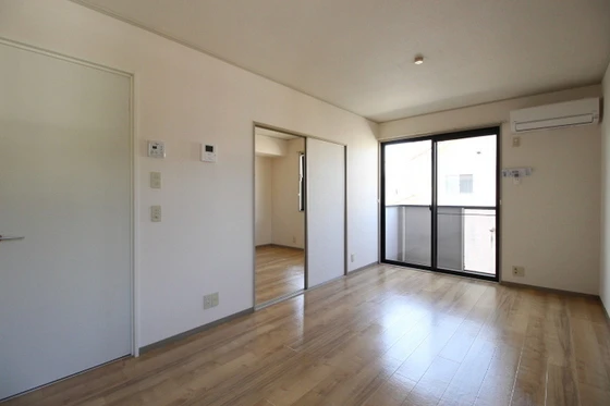 セジュール今村