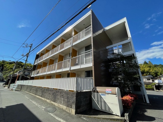 レオパレスリヴェール