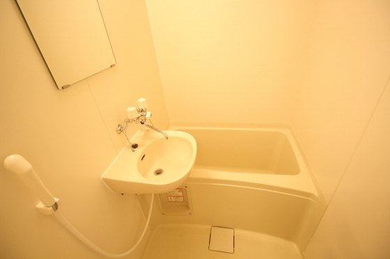 レオパレスひいらぎ