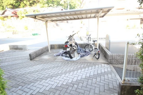 レオパレスひいらぎ