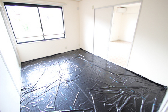 アンセスタ川西7番館