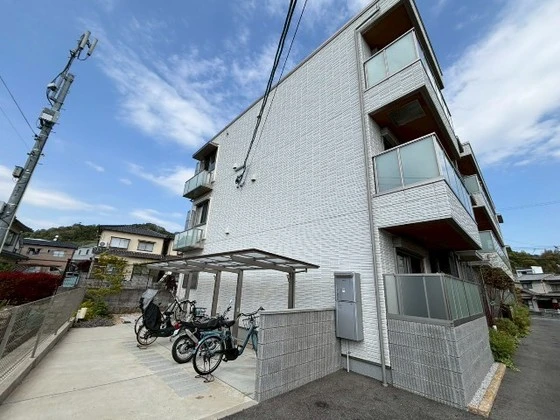 シャーメゾンアルタミラ府中