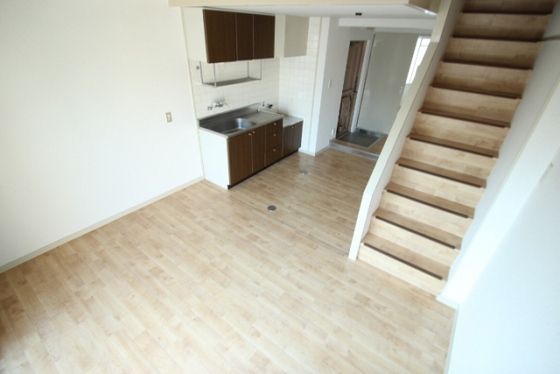 海老園テラスハウス