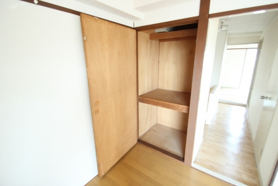 海老園テラスハウス