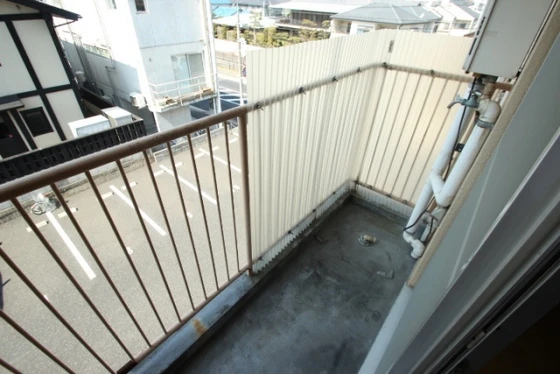 海老園テラスハウス