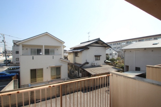 海老園テラスハウス