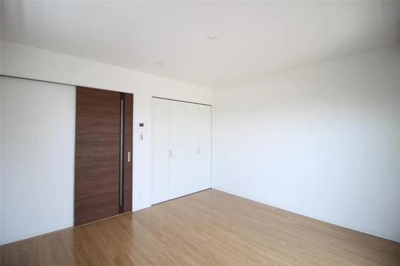 Eslead HOUSEN(エスリードホウセン)