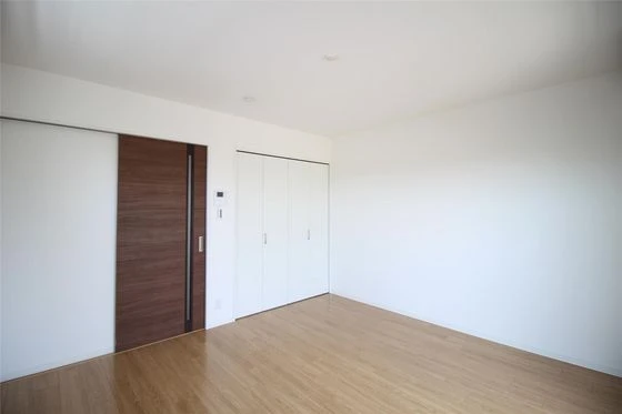 Eslead HOUSEN(エスリードホウセン)