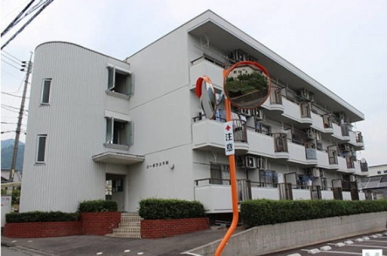 コーポラス千同