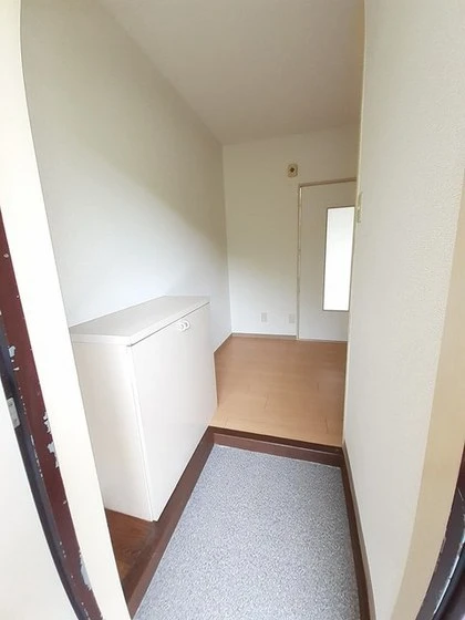 ファミール安東