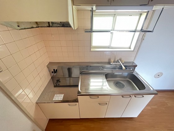 ファミール安東