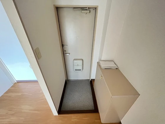 ファミール安東