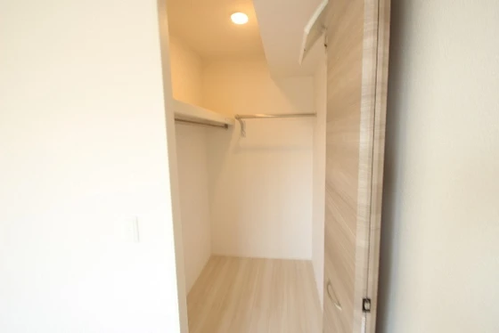 フローラル五月が丘 A棟