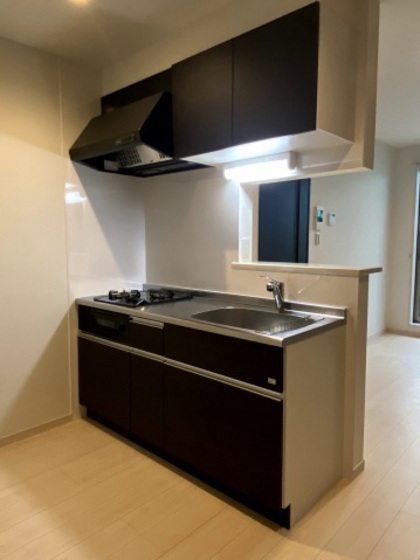 REGALEST TOGO(レガリスト トウゴ)