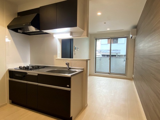 REGALEST TOGO(レガリスト トウゴ)