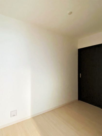 REGALEST TOGO(レガリスト トウゴ)