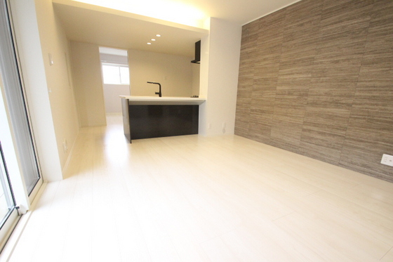 グランドソレイユ A棟