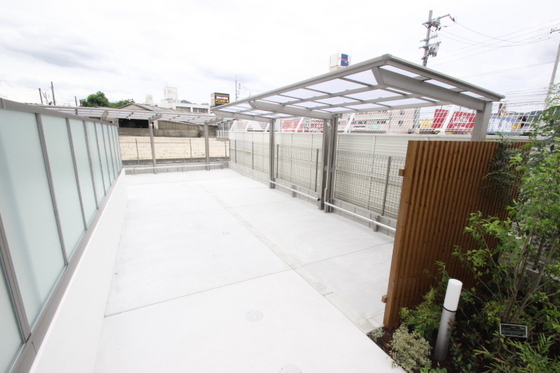 グランドソレイユ A棟