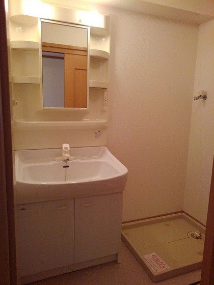 エヴァーグリーンB棟