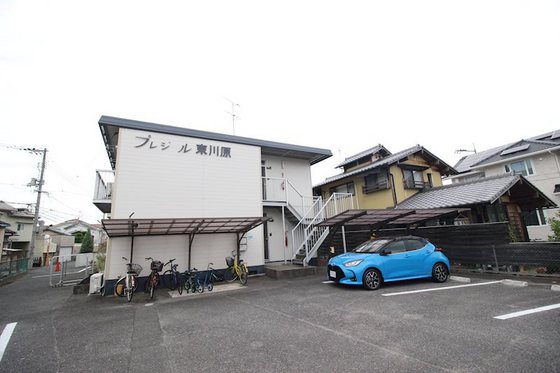 プレジール東川原