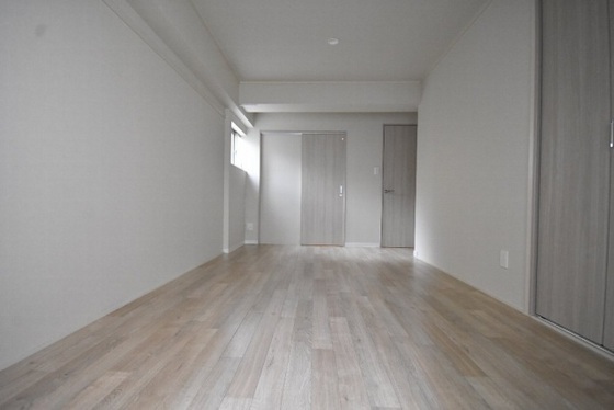 Sol Levante Showamachi