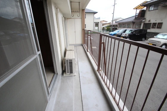 ラ・ルーチェ芳泉