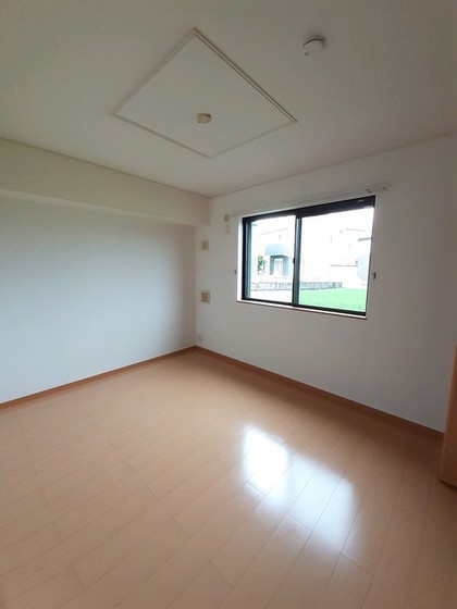 スマイリー乙多見 B