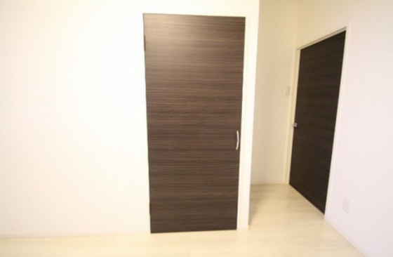 ブルージュ下中野